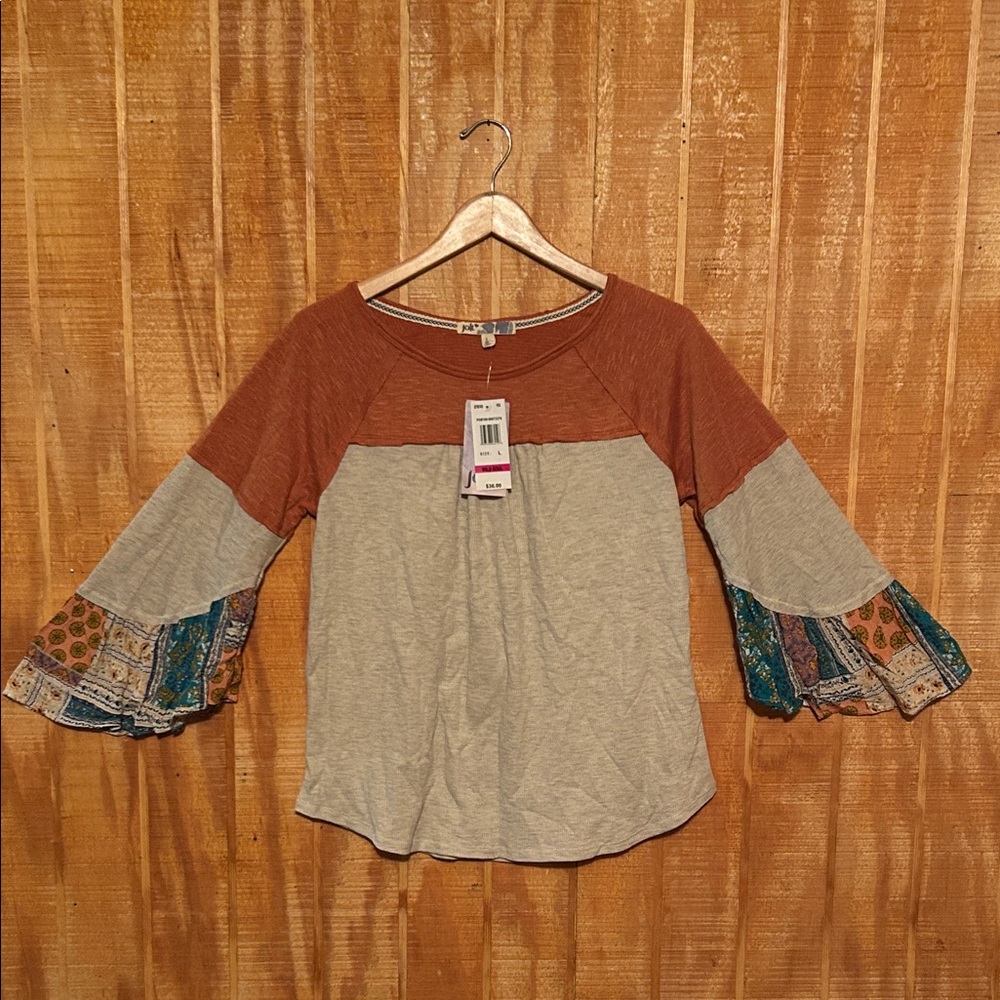 Jolt Rust and Beige Patchwork Sleeve Blouse